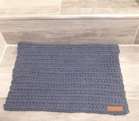 Tmavomodrý koberček, 