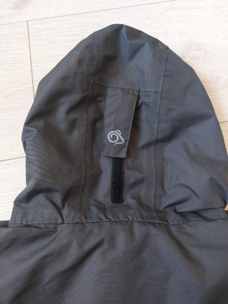 Tenká bunda na turistiku, 116