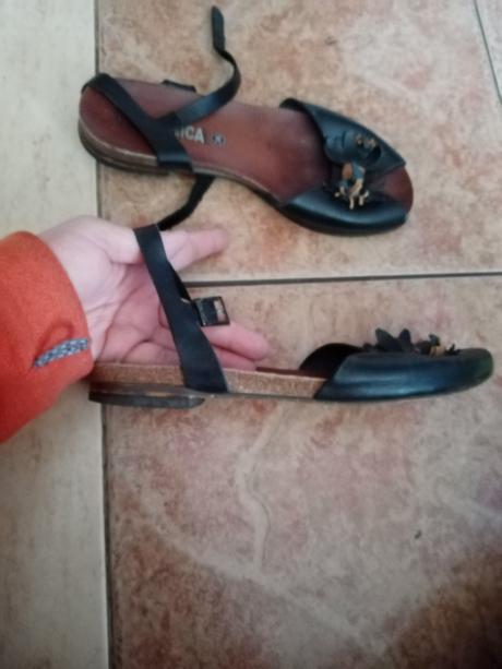 Dámske sandálky, 36