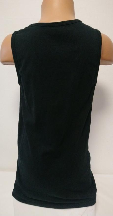 Dievčenské čierne tričko, chapter young, chapter young,152