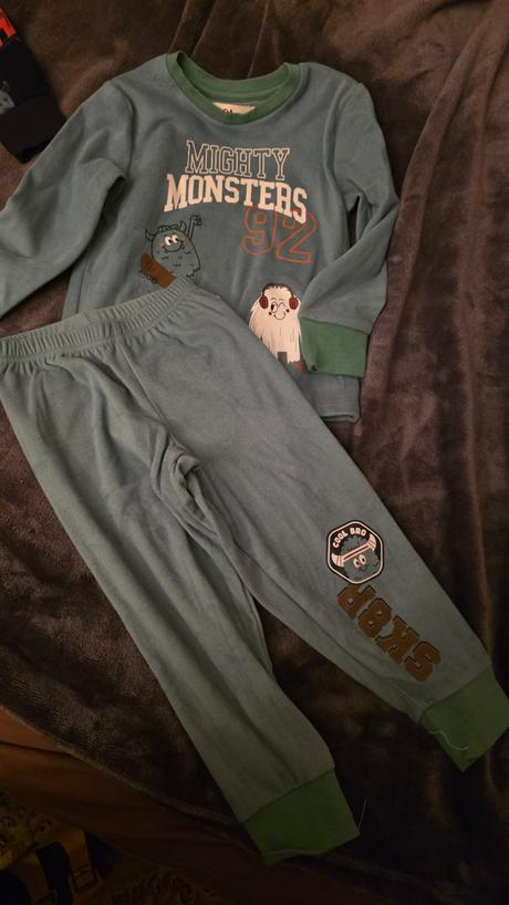 Teply set domsce oblecenie c 98, c&a,98