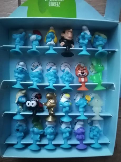 Šmolkovia stikeez komplet,