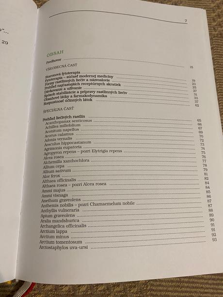 Fytoterapia z pera lekára karol mika  stála 35 eur, 