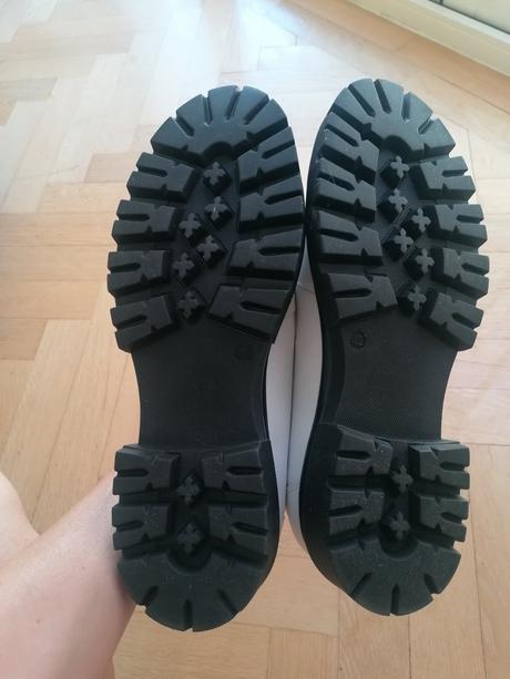 Dámske koženné mokasiny, 42