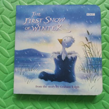 The first snow of winter pevná väzba,