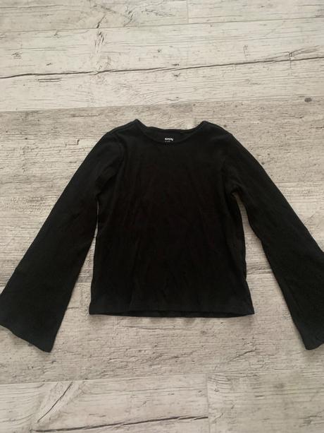 Tricko 146, sinsay,146