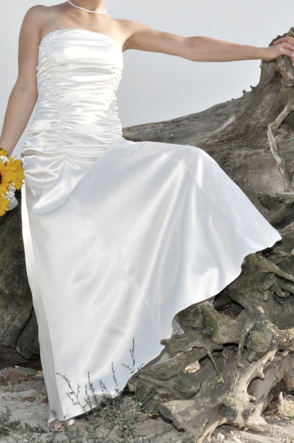 Spolocenske saty - ekru, aj na svadbu, m