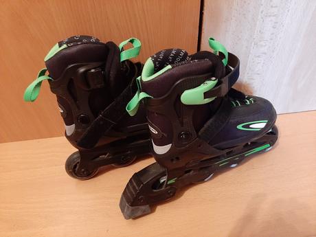 Kolieskové korčule, nastaviteľné, 31