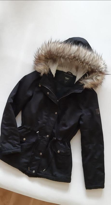 Kvalitná čierna parka only m, only,m