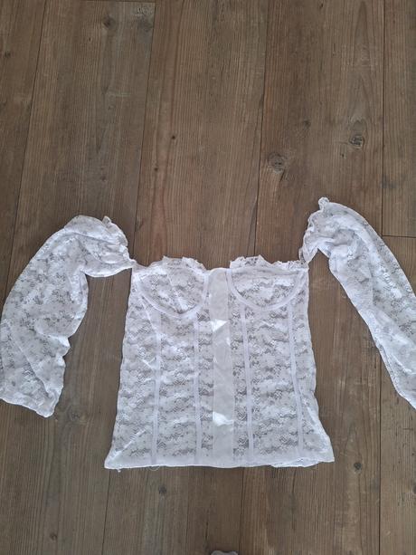 Cipkovy biely top, s