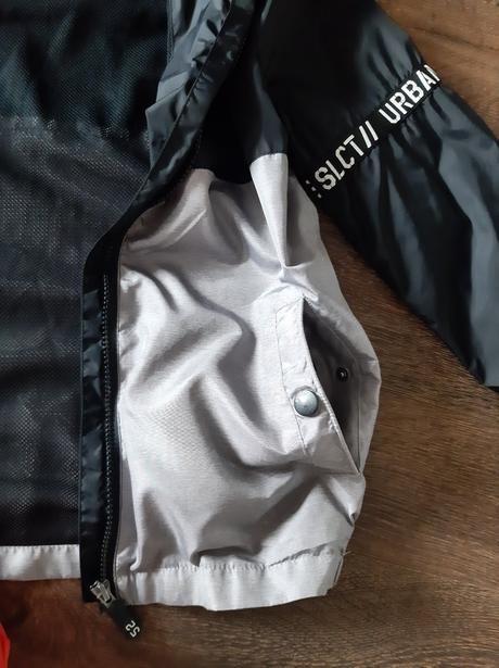 Prechodná bundička, c&a,146