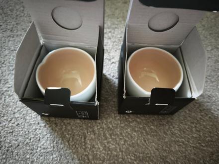 Nescafé šálky,