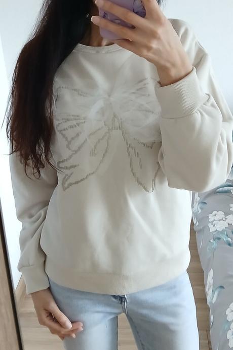 Bezova mikina s vysivkou, m