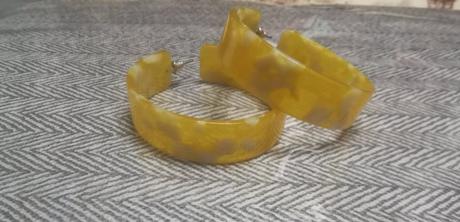 Náušnice plastové, 