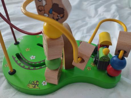 Drevená prevliekačka vláčik, 