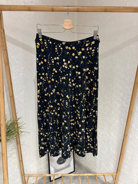 Sukna street one, street one,s