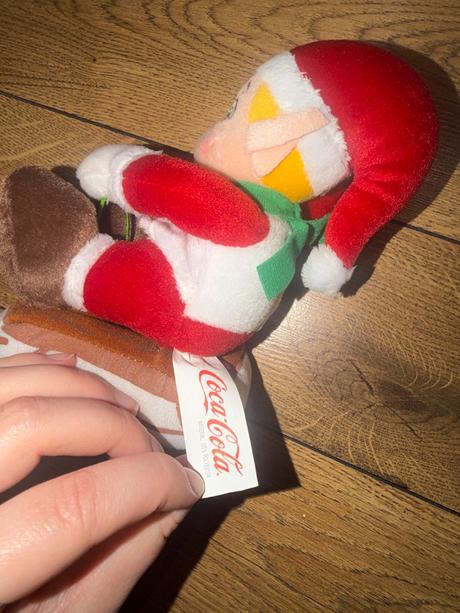 Vianočný plyšový škriatok, 