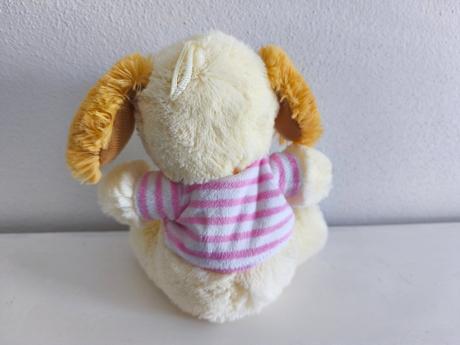 Pes v tričku 20 cm, 