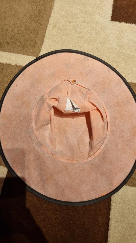 Halloweensky klobuk,