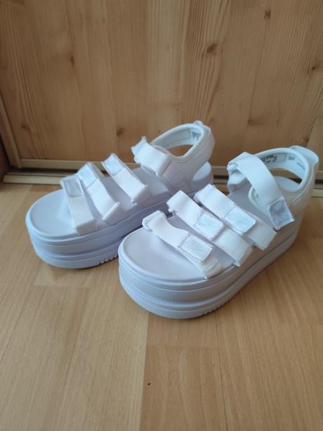 Biele sandále na platforme, nike,36
