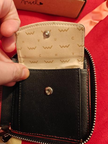 Dámska kožená peňaženka malá vuch, 