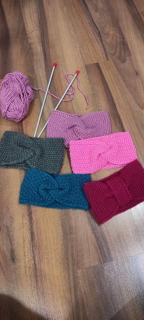 Dámska pletená čelenka, m