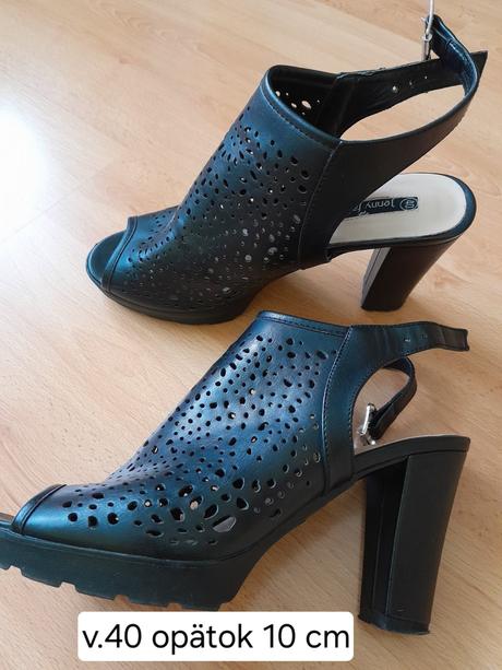 Topánky 1+1 zdarma, 40