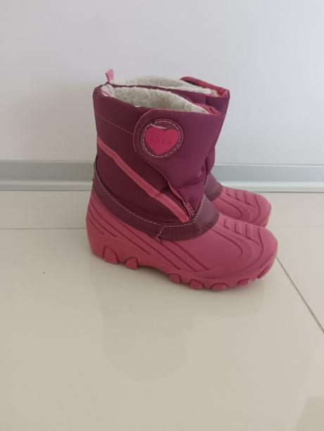 Dievčenské snehule, lupilu,28