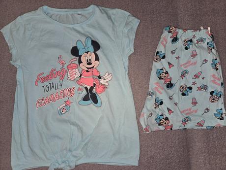 Pyžamo vel.134/140, c&a,140