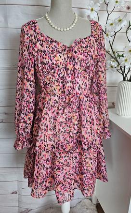 Nádherné lahulinké šaty trendyol, 38