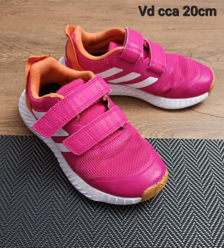 Halovky adidas velkost 31, adidas,31