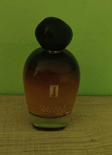 Toaletná voda jfenzi perfect woman,