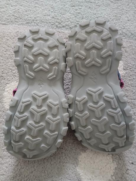 Turisticke sandalky 26, decathlon,26