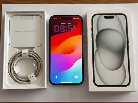 Iphone 15 128 gb black / záruka / top stav, apple