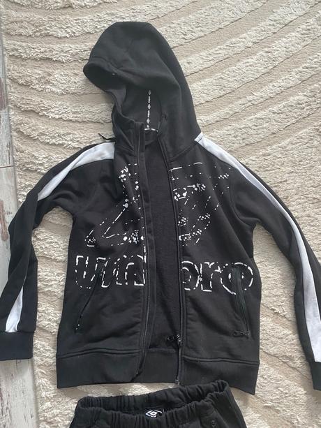 Teplákoch súprava, umbro,146