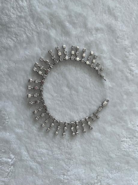 Strieborny naramok na ruku, 