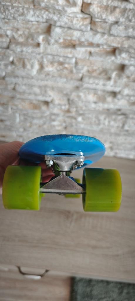 Modrý pennyboard / mini cruiser/ skateboard,