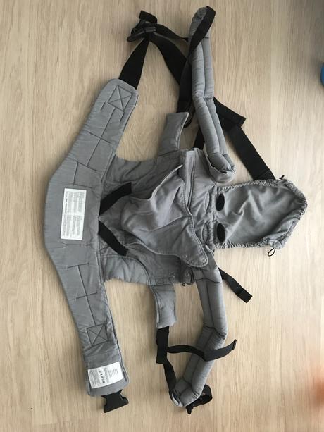 Nosic manduca vyborny stav, manduca