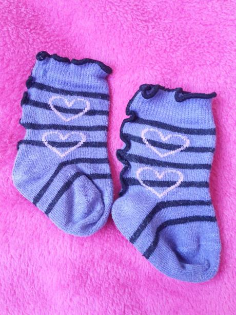Srdiečkavé ponožky, 17