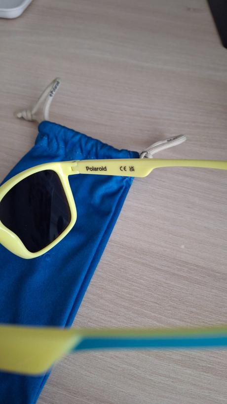 Slnečné polarizačné okuliare zn. polaroid, polaroid