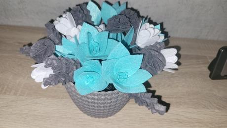 Filcové kvety s kvetináčom, 