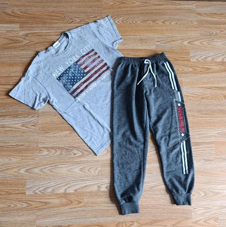 Tepláky+tričko, 122–134