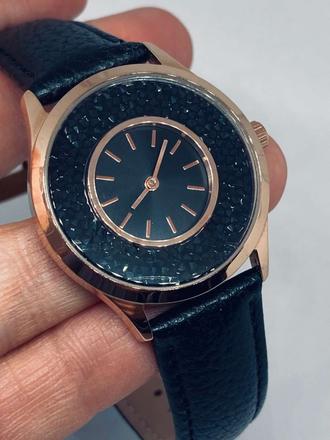 Nové dámske hodinky tchibo, tchibo