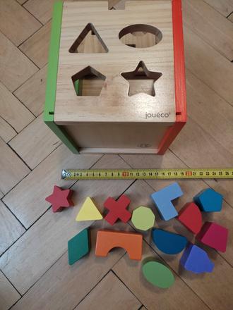 Velka drevena vkladacia kocka, 