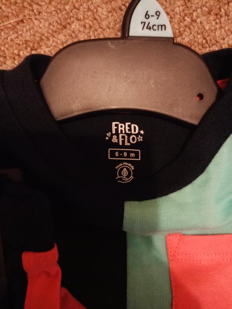 Kraťasy a tričko, f&f,74