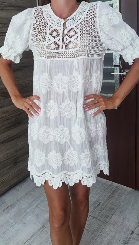 Predám dámske šatky, m