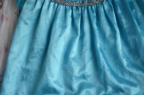 Karnevalové šaty elsa, 