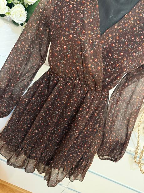 Romantické kvetinové šaty jemný vintage vzor, s