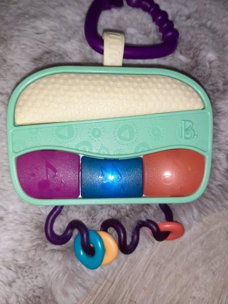 Kuriatko a rádio pre najmenších, 