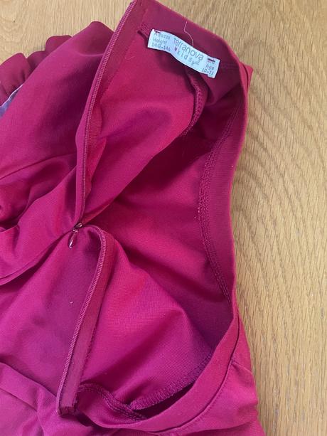 Dievcenske saty, terranova,140